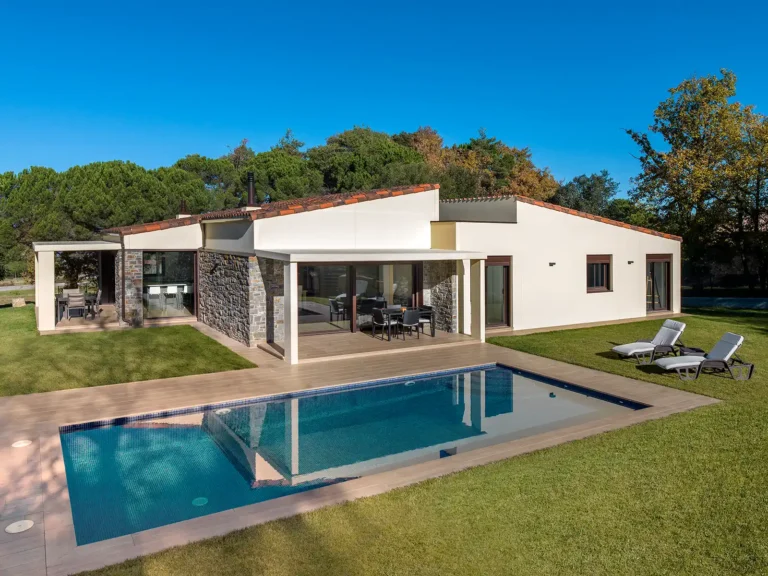 Lorenzo Vecchia fotógrafo de arquitectura en Barcelona; reportaje de una casa prefabricada en Barcelona